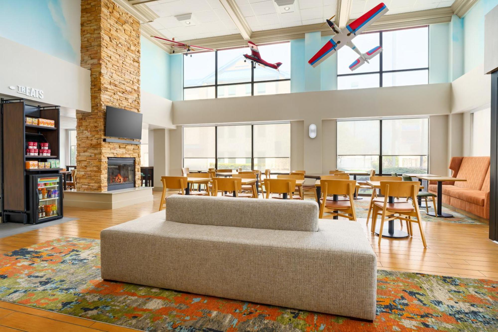 Hampton Inn Chicago-Midway Airport Bedford Park Exterior foto